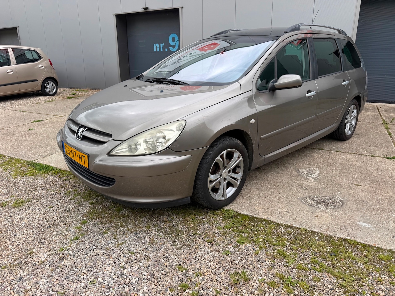 Peugeot 307 SW - 1.6 16V Pack 7 zits voorbereiding nu 5 zits - AutoWereld.nl