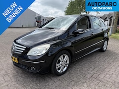 Mercedes-Benz B-klasse - 170 , AUTOMAAT, AIRCO, HALF LEDER, ACHTERUITRIJCAMERA, NAVI, 181.305 KM, BOEKJES, ELECTRIS