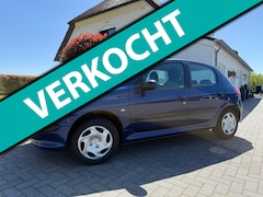 Peugeot 206 - 1.4 XT / Bj: 2002 / apk tot 09-2026