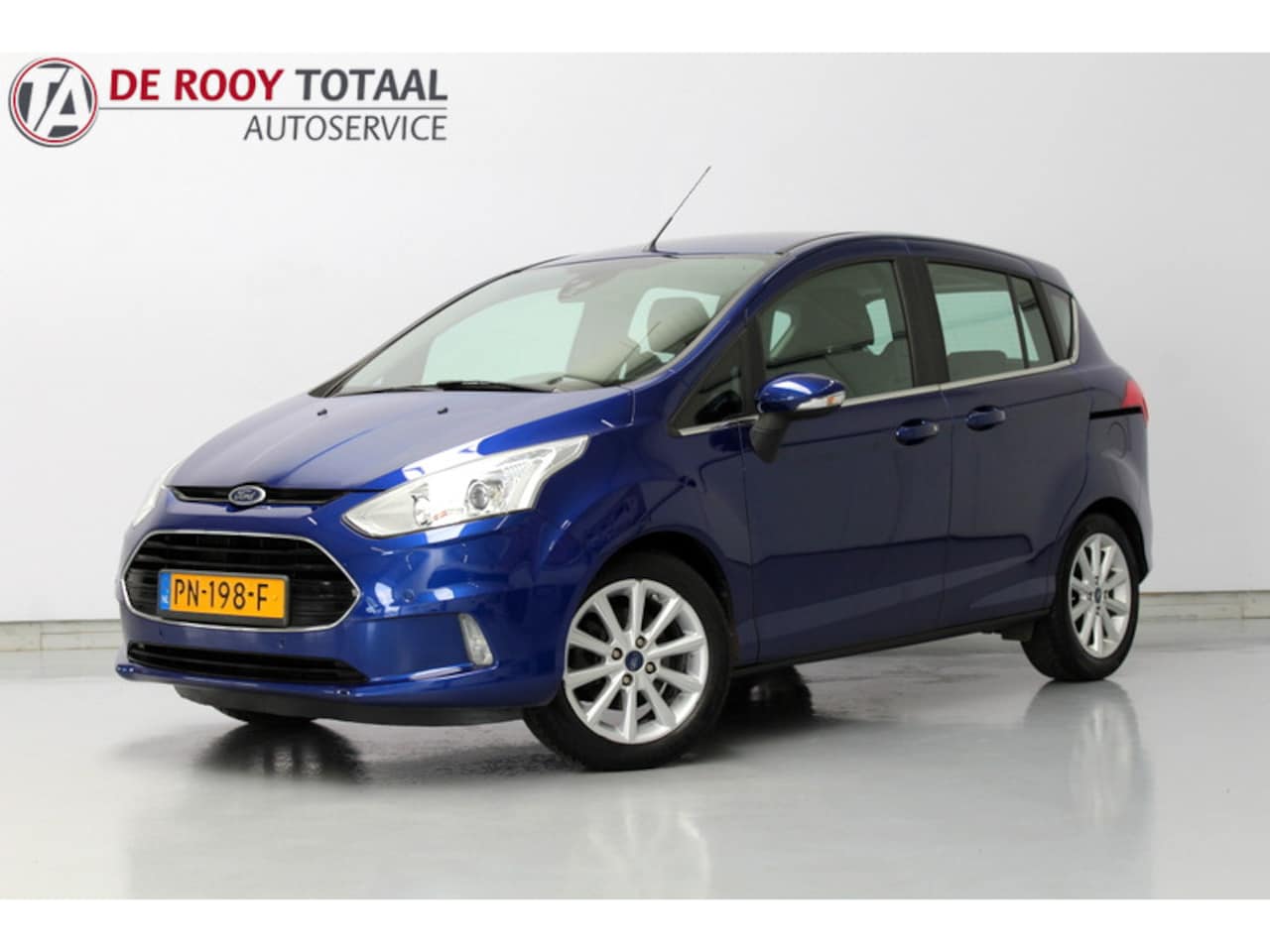 Ford B-Max - 1.0 EcoBoost Titanium 1.0 EcoBoost Titanium 101PK, RIJKLAAR | CRUISE CONTROLE | NAVIGATIE | AIRCO | VOORRUIT VER - AutoWereld.nl