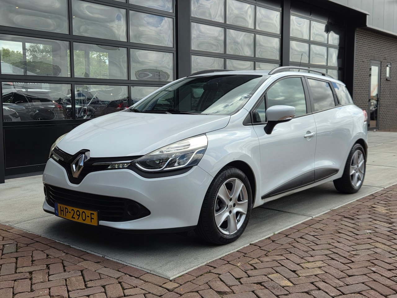 Renault Clio Estate - 0.9 TCe Expression 0.9 TCe Expression - AutoWereld.nl