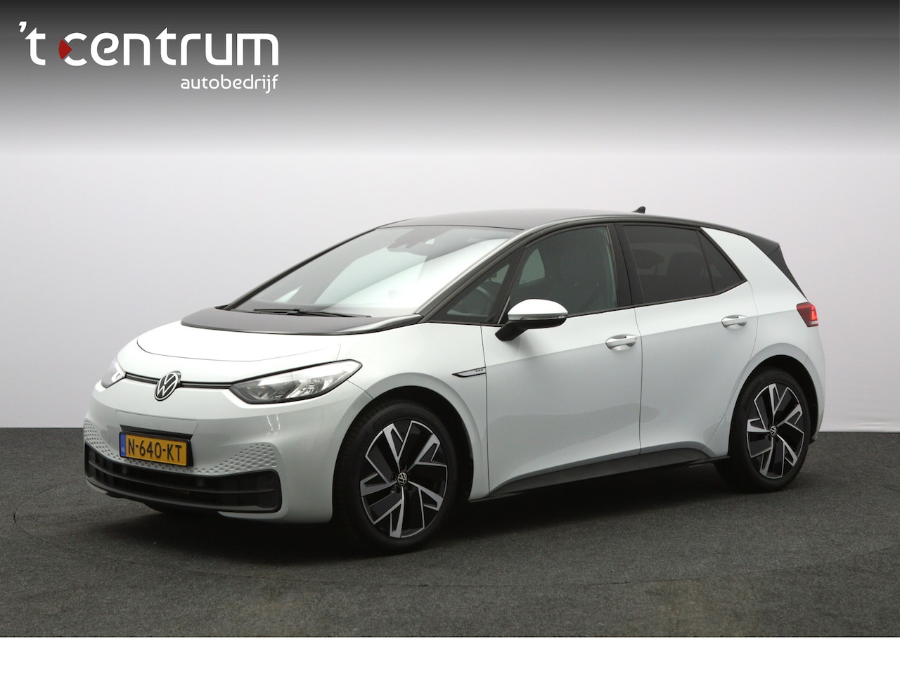 Volkswagen ID.3 - 146 PK Pro 58 kWh, SOH 92 %, Carplay, Stoelverwarming, Stuurverwarming - AutoWereld.nl