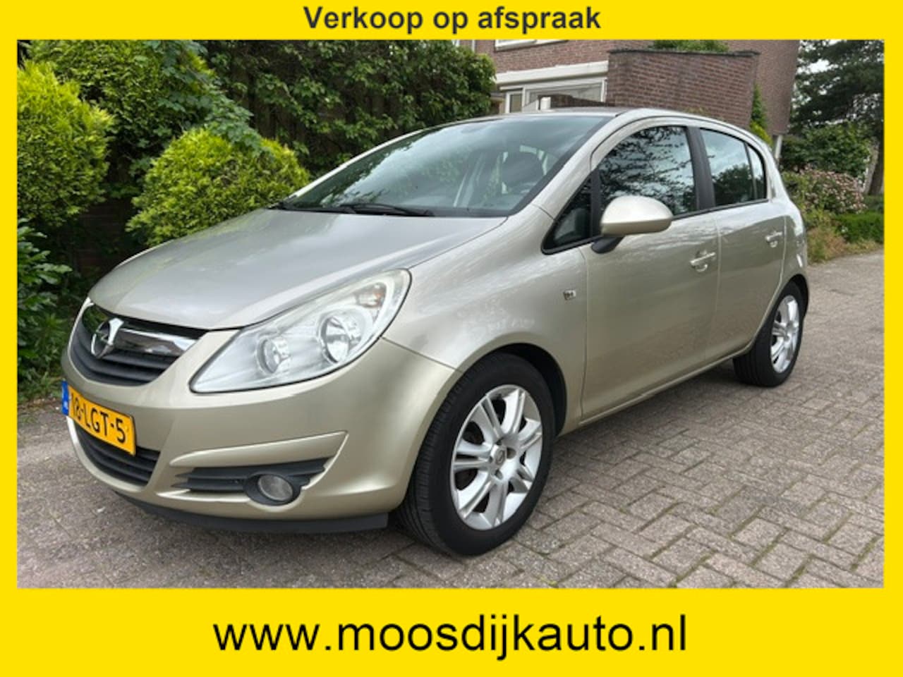 Opel Corsa - 1.4-16V Cosmo uitvoering Airco/ 5 Drs/ Origineel NL auto/ met NAP/ Nw-APK/ // Verkoop op - AutoWereld.nl