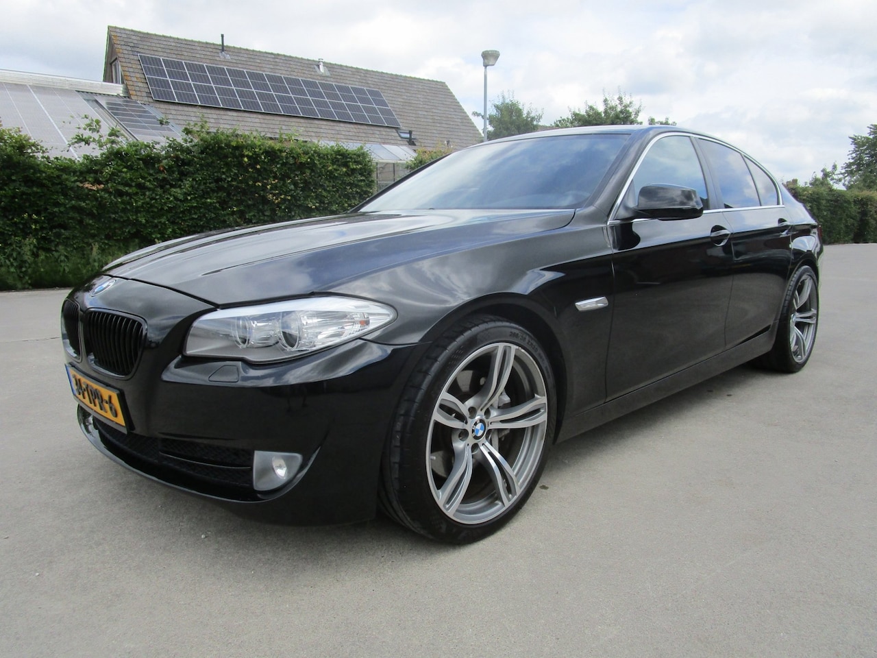 BMW 5-serie - 535i Executive clima 20inc M sport wielen nieuw - AutoWereld.nl