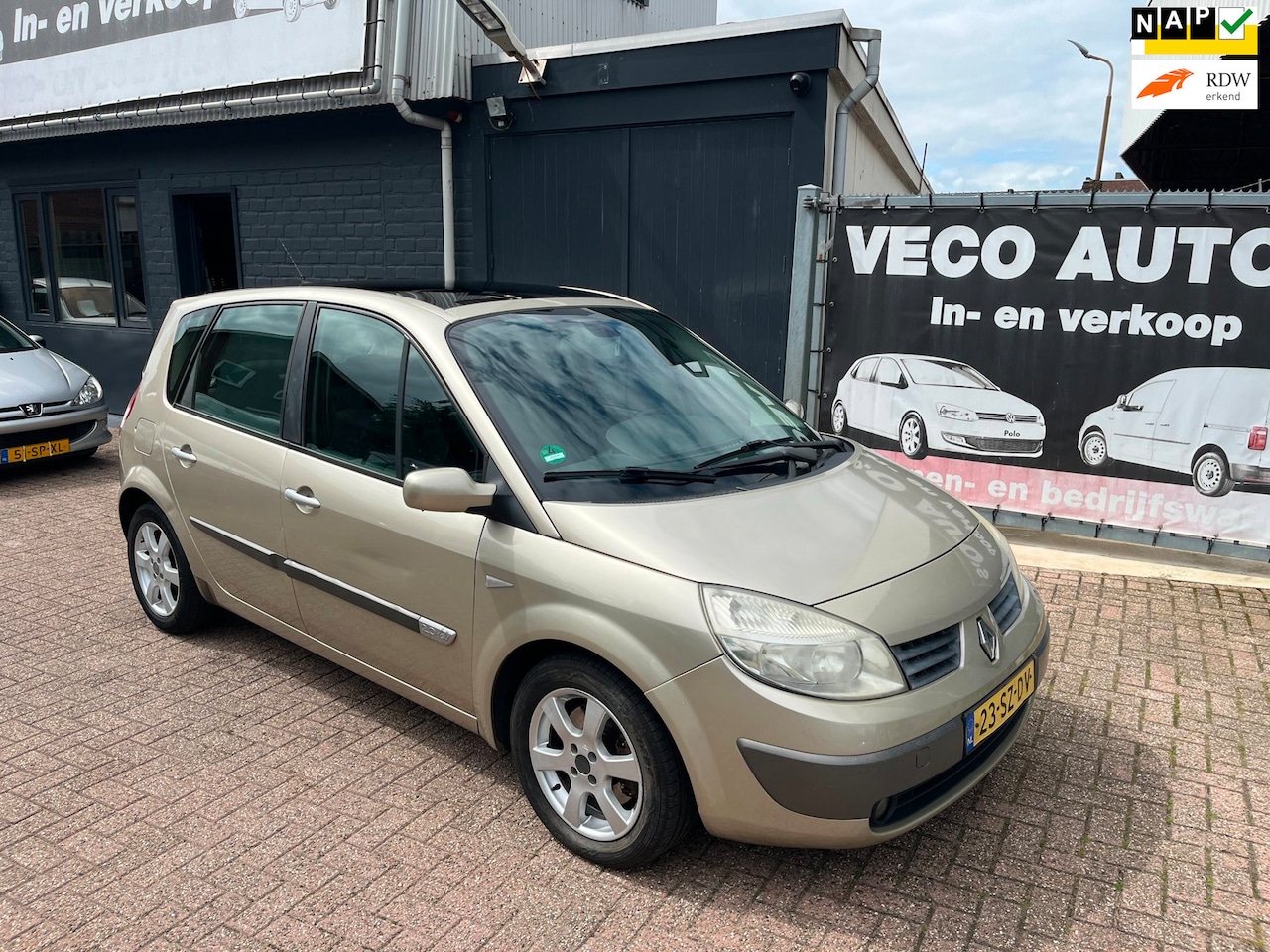 Renault Scénic - 2.0-16V Privilège Luxe automaat panorama - AutoWereld.nl