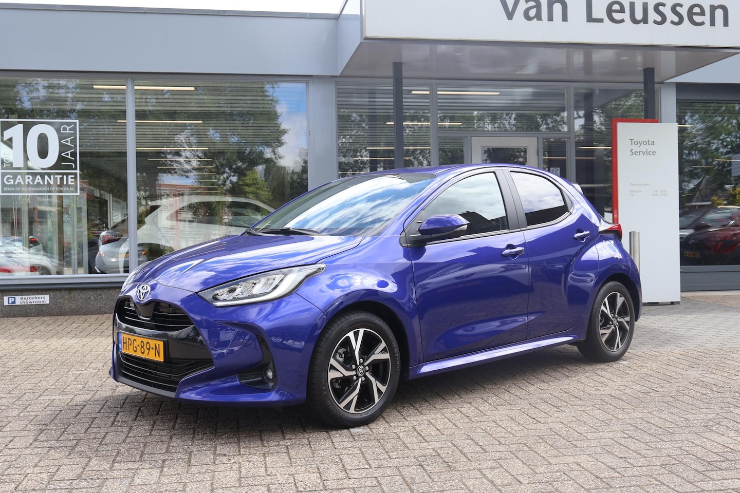 Toyota Yaris - 1.5 Hybrid 115 Dynamic STOEL/STUURVERW PARK-SENSOREN KEYLESS LM-VELGEN LED CAMERA PRIVACY- - AutoWereld.nl