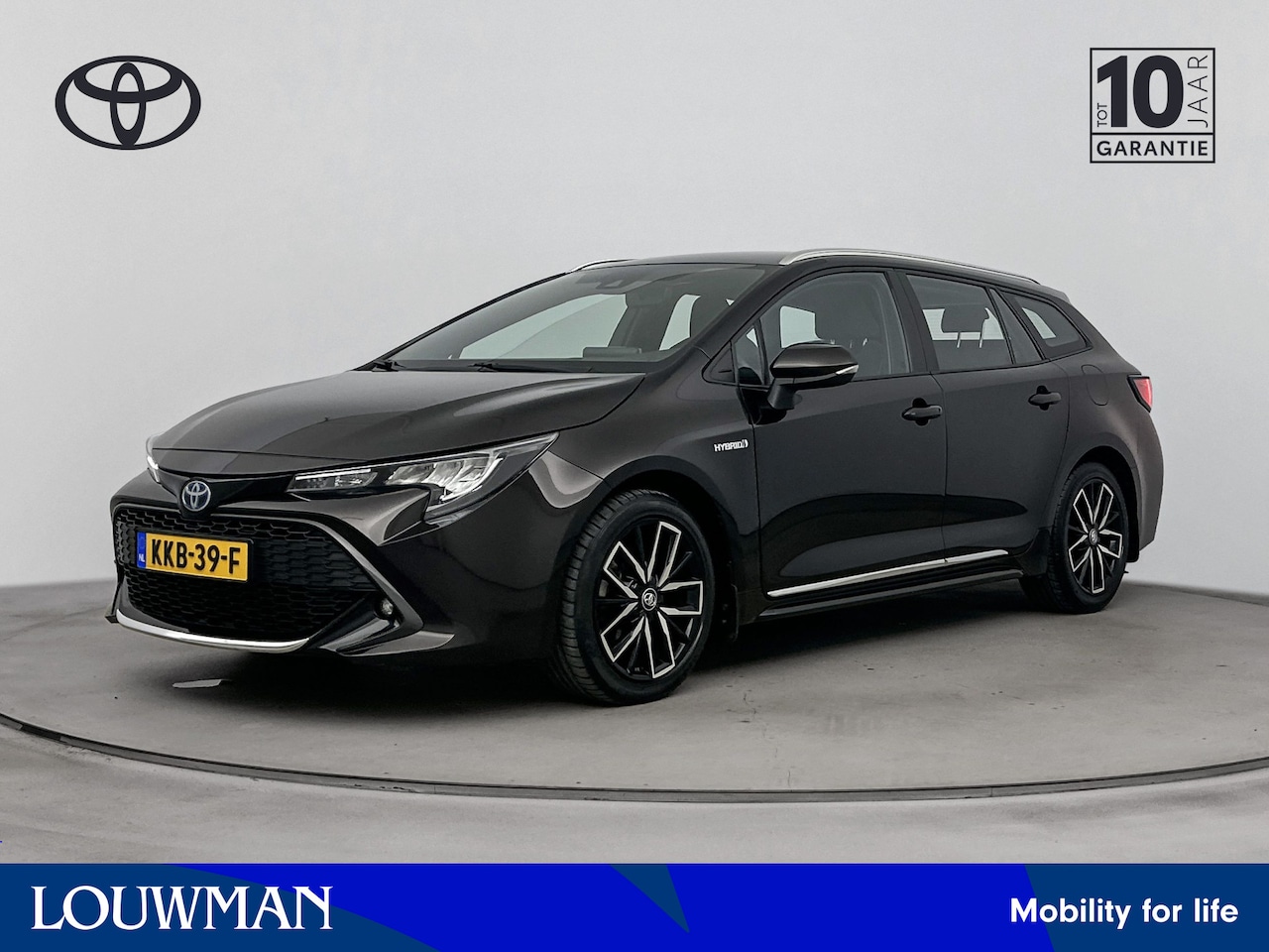 Toyota Corolla Touring Sports - 1.8 Hybrid Dynamic Trek | Voorruit-Stuur-Stoelverwarming | Trekhaak | Onderweg-naar-dealer - AutoWereld.nl