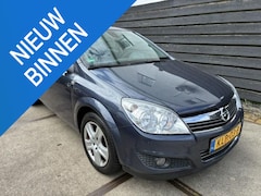 Opel Astra - 1.6 Cosmo AIRCO/5DEURS/ALLE BOEKJES/NIEUWE APK