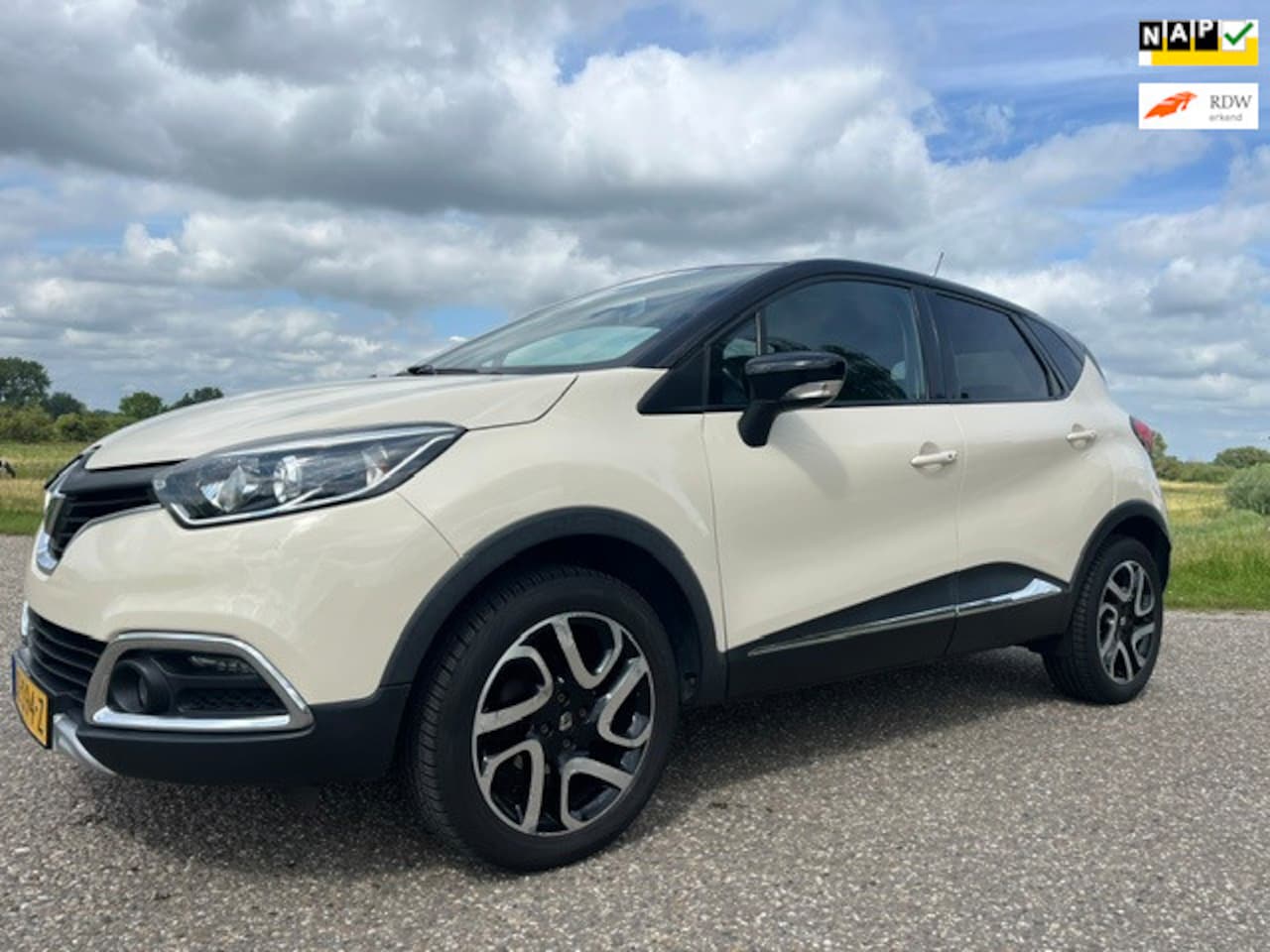 Renault Captur - 0.9 TCe Xmod zeer mooi 159552 km nap bj 2016 leer achteruit kijk camera. - AutoWereld.nl