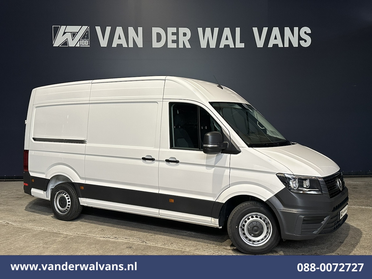 Volkswagen Crafter - 2.0 TDI 141pk L3H3 L2H2 Euro6 Airco | Camera | Apple Carplay | Cruisecontrol | Chauffeurss - AutoWereld.nl