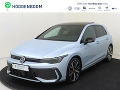 Volkswagen Golf - 1.5 eHybrid GTE | Panoramadak | Black style | Head-up display | 360 camera | Stoel- en stu