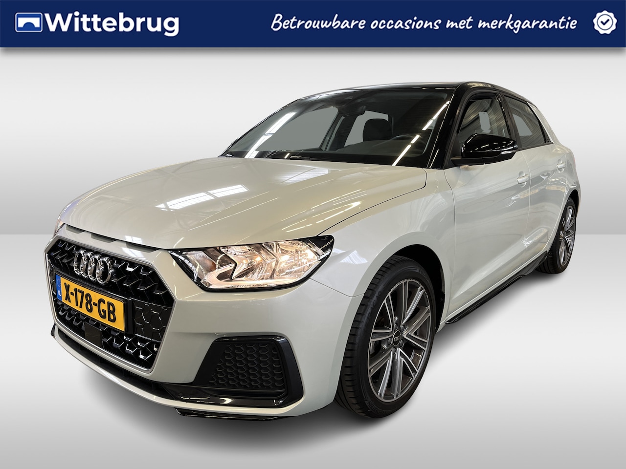 Audi A1 Sportback - 25 TFSI Advanced edition Automaat Digital Cockpit / App-connect / Climate control / Zwart - AutoWereld.nl
