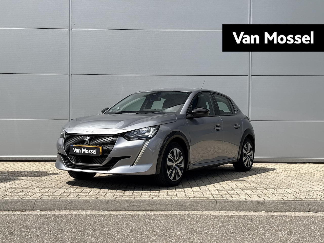 Peugeot e-208 - EV Active 50 kWh | Parkeerhulp | Cruise Control | Apple Carplay/Android Auto - AutoWereld.nl