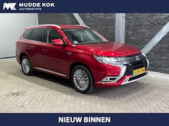 Mitsubishi Outlander - 2.4 PHEV Intense | Camera | Keyless | Trekhaak | Stoelverwarming | Dodehoekdetectie | 18 I