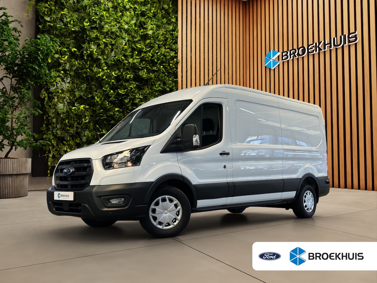 Ford Transit - 350 2.0 TDCI L3H2 Trend 130PK Automaat Automaat | Trekhaak | Carplay | Cruise control - AutoWereld.nl