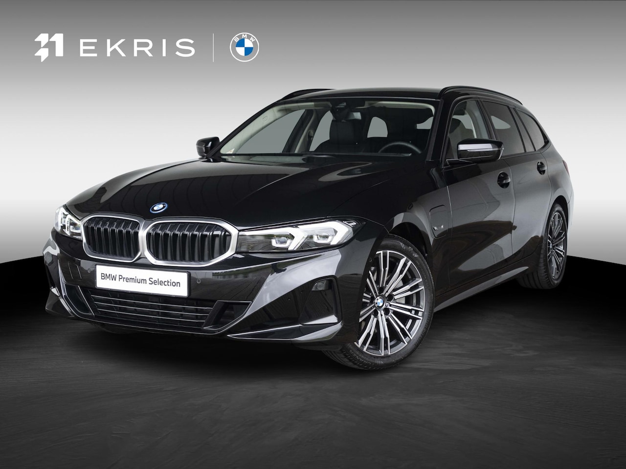 BMW 3-serie Touring - 320e | Comfort Pack | Achteruitrijcamera | Comfort Access | Stoelverwarming | Cruise Contr - AutoWereld.nl