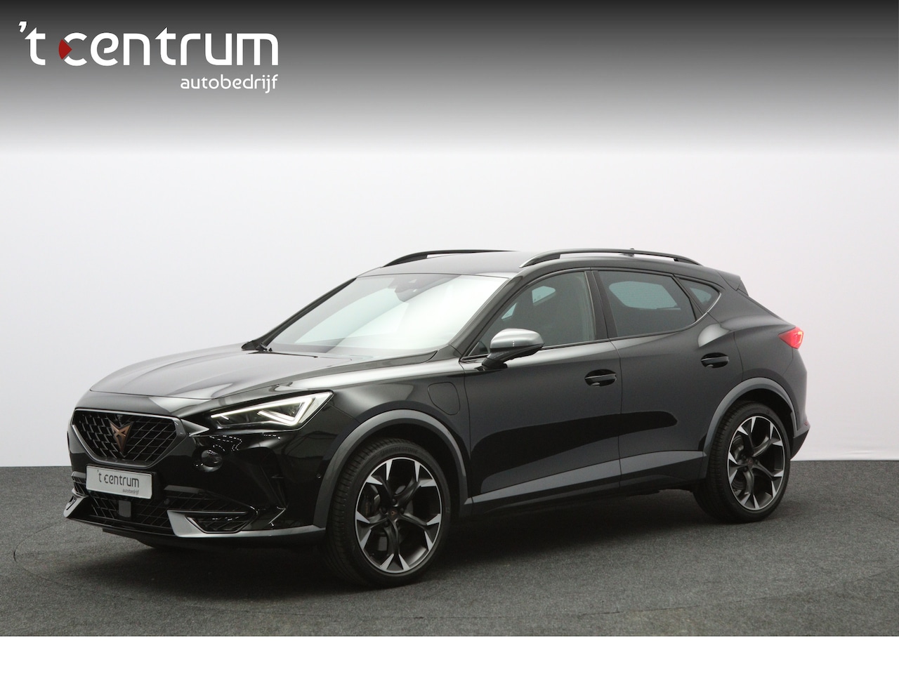 CUPRA Formentor - 1.4 e-Hybrid VZ 245 PK Performance PHEV, Trekhaak, 360 Camera, Winterpakket, Adap. Cruise - AutoWereld.nl