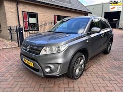 Suzuki Vitara - 1.6 Comfort Camera / Trekhaak / Stoelverwarming / Navi