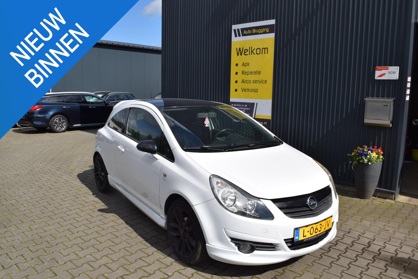 Opel Corsa - 1.2-16V Business 1.2-16V Business - AutoWereld.nl