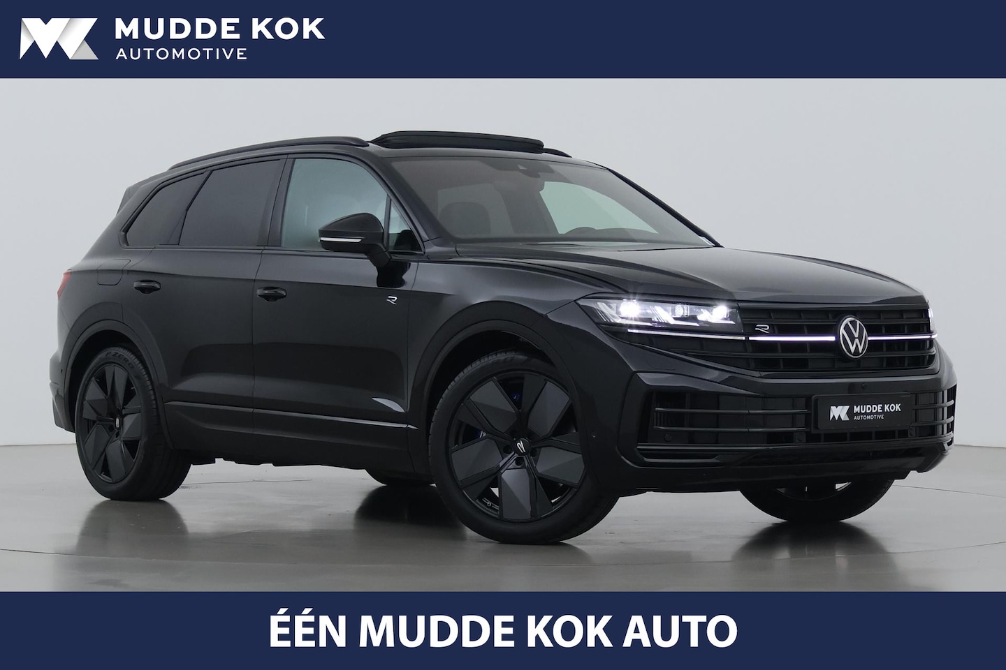 Volkswagen Touareg - 3.0 TSi eHybrid 4MOTION R | FINAL EDITION | Luchtvering | Trekhaak | Panoramdak | Dynaudio - AutoWereld.nl