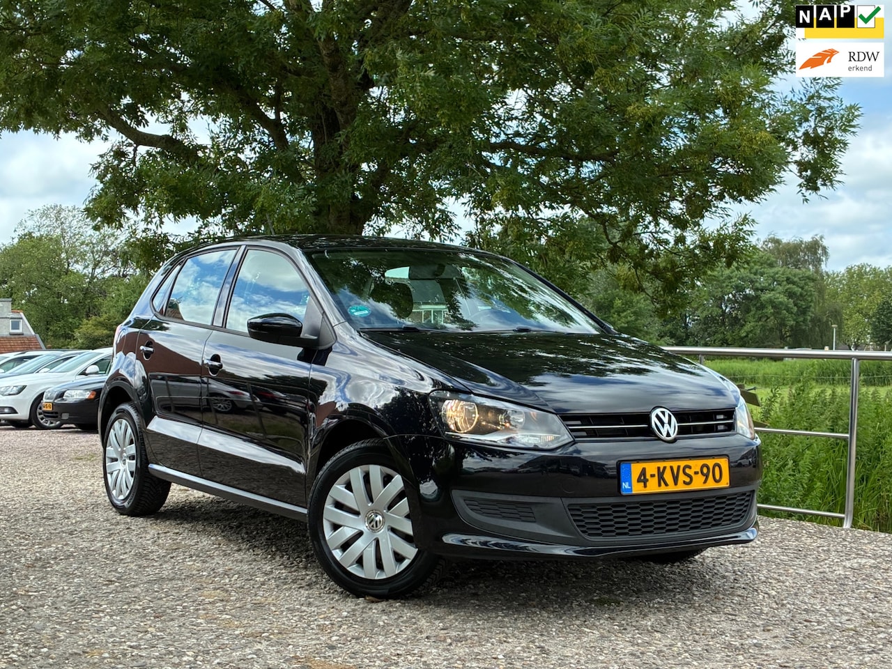 Volkswagen Polo - 1.2 TSI BlueMotion Edition | 5-Deurs + Airco nu € 6.975,-!!! - AutoWereld.nl