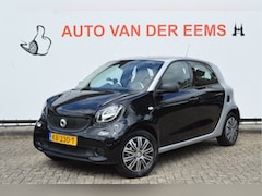 Smart Forfour - 1.0 Cool & Audio NL-Auto / Clima / Cruise / 5 deurs / Hoge zit
