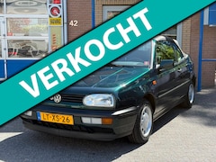 Volkswagen Golf Cabriolet - 1.8 | 1E EIGENAAR | NAP KM.HISTORIE | NW. DISTR. RIEM+BANDEN