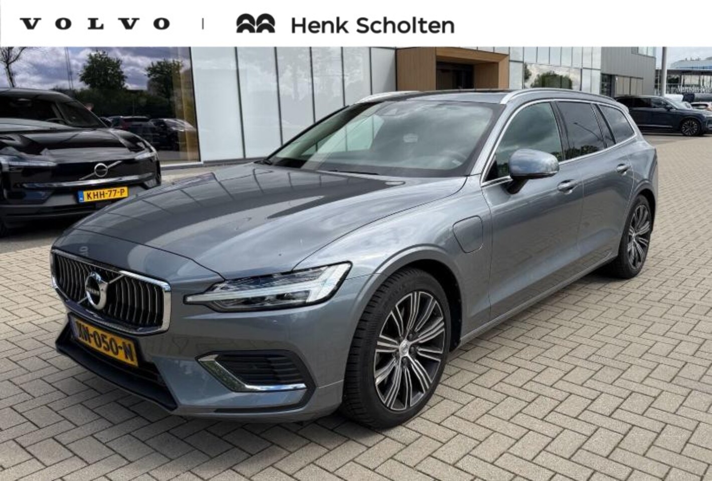 Volvo V60 - 2.0 T8 Twin Engine AWD Inscription 2.0 T8 Twin Engine AWD Inscription - AutoWereld.nl