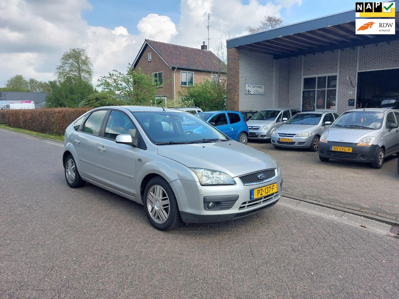 Ford Focus - 1.6-16V Trend 1.6-16V Trend - AutoWereld.nl