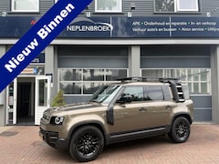 Land Rover Defender 110 - 2.0 D200 SE Grijskenteken Bj 2020 Km 120.000 Dealer onderhouden 200PK