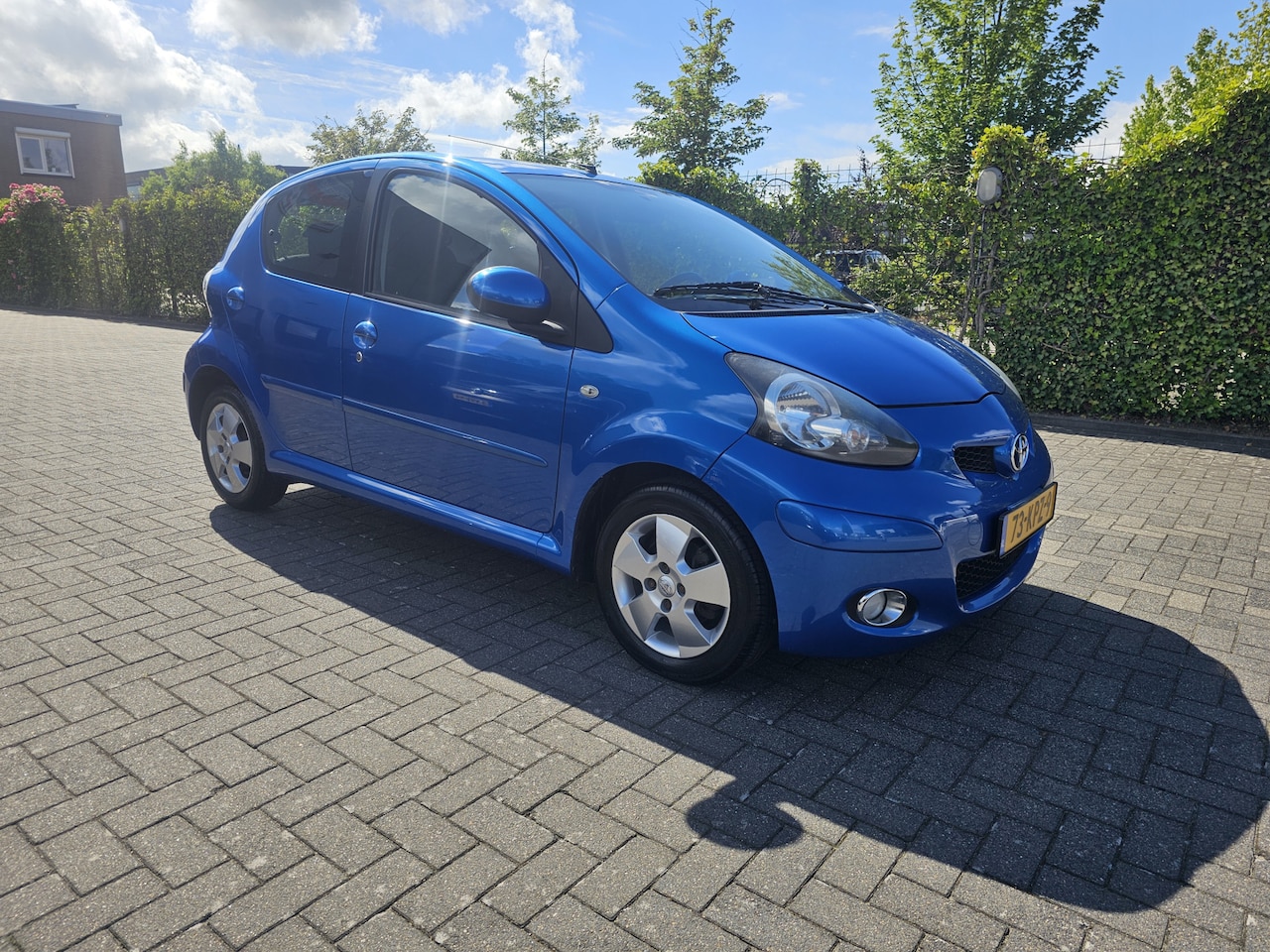 Toyota Aygo - 1.0-12V Dynamic Blue 1.0-12V Dynamic Blue - AutoWereld.nl