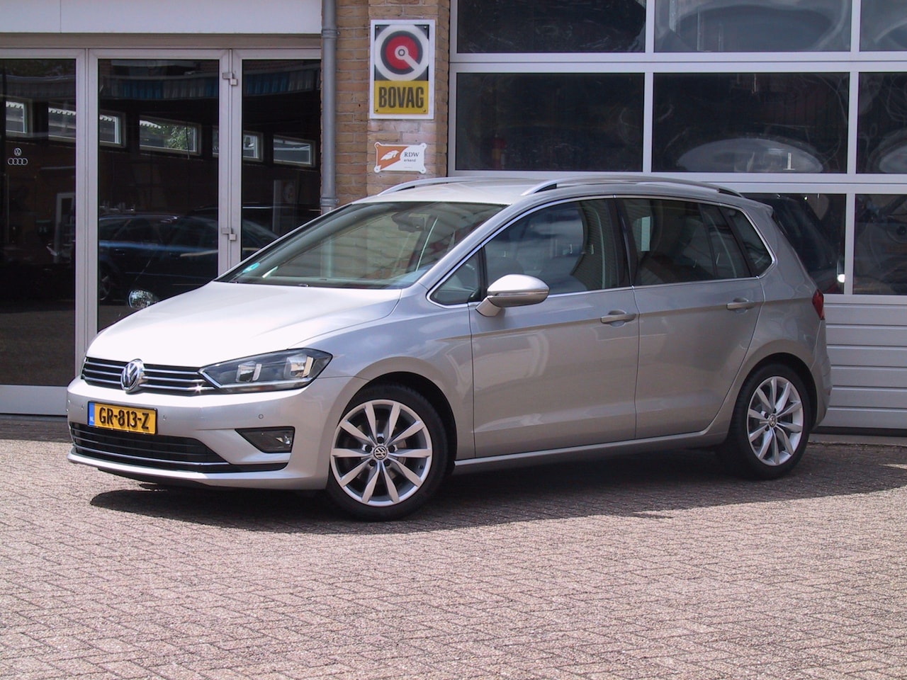Volkswagen Golf Sportsvan - 1.4 TSI Highline Zwenkhaak! App Connect! Camera!! - AutoWereld.nl