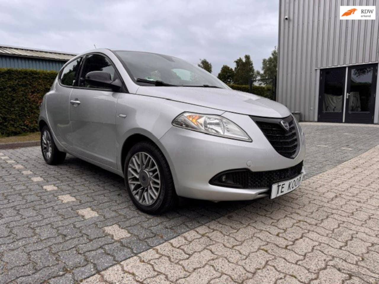 Lancia Y(psilon) - Ypsilon 0.9 TwinAir Elefantino Plus - AutoWereld.nl
