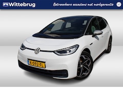 Volkswagen ID.3 - First Plus 58 kWh 204pk / Navigatie / LM 19 inch / Camera / Led Matrix / Parkeersensoren