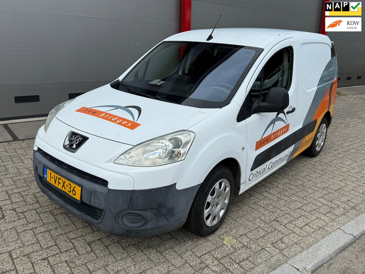 Peugeot Partner - 190C 1.6 HDI 190C 1.6 HDI - AutoWereld.nl