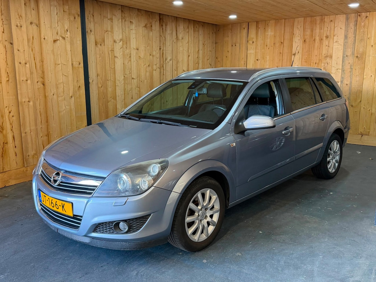 Opel Astra Wagon - 1.6 Cosmo 2009 Trekhaak APK - AutoWereld.nl