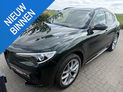 Alfa Romeo Stelvio - 2.0 T AWD Ti Verde visconti - Schakelflippers - Trekhaak