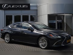 Lexus ES - 300h Preference Line Business NL-AUTO STOELVERW STUURVERW DAB+ BLIND-SPOT SCHUIFDAK NAVI C