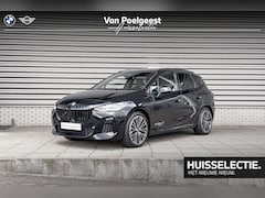 BMW 2-serie Active Tourer - 225e xDrive | M Sportpakket | Premium Pack | Comfort Pack | Travel Pack | Trekhaak | Huiss