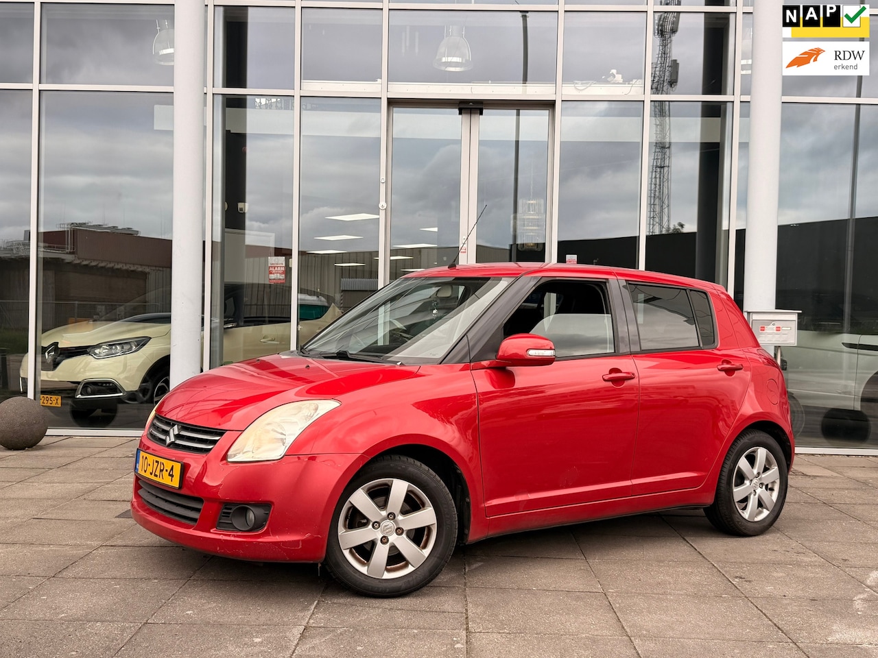Suzuki Swift - 1.3 Limited|Soelvewarming|Airco - AutoWereld.nl