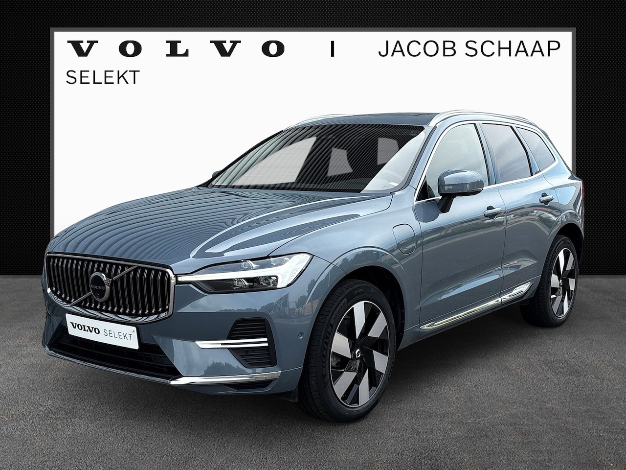 Volvo XC60 - T8 455PK Plug-in hybrid AWD Plus Bright / 20" Velgen / 360 Camera / BLIS / - AutoWereld.nl