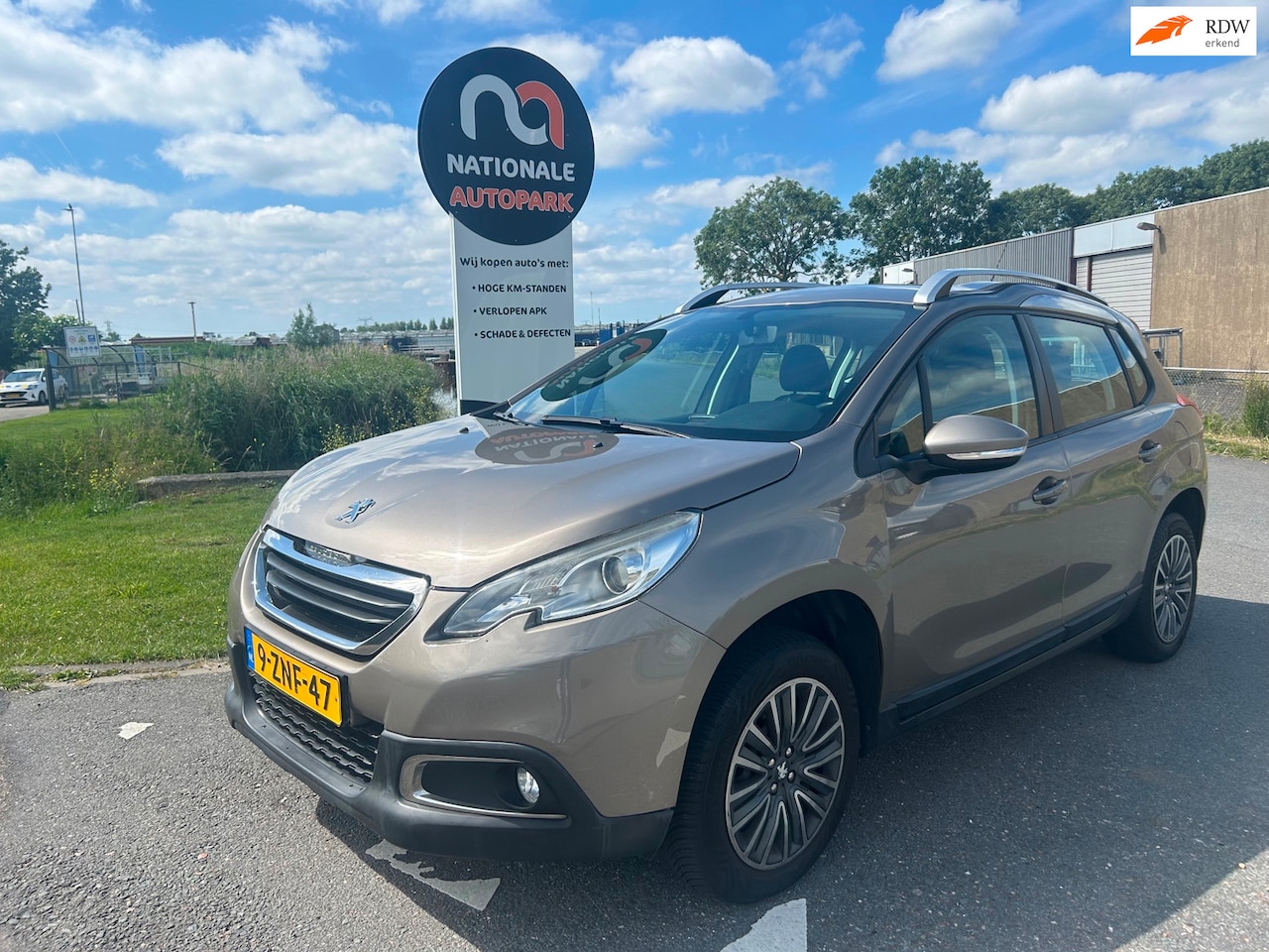 Peugeot 2008 - | 2014 |1.2 VTi Active Pack Premium | Top Auto - AutoWereld.nl