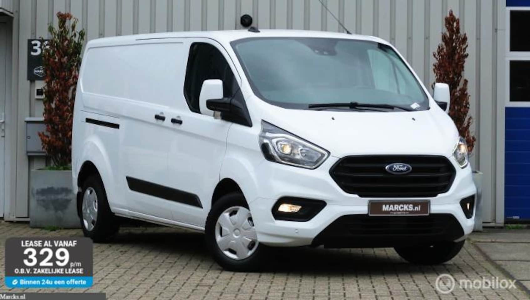 Ford Transit Custom - 300 2.0 TDCI L2H1 130pk EURO6 3 persoons - AutoWereld.nl