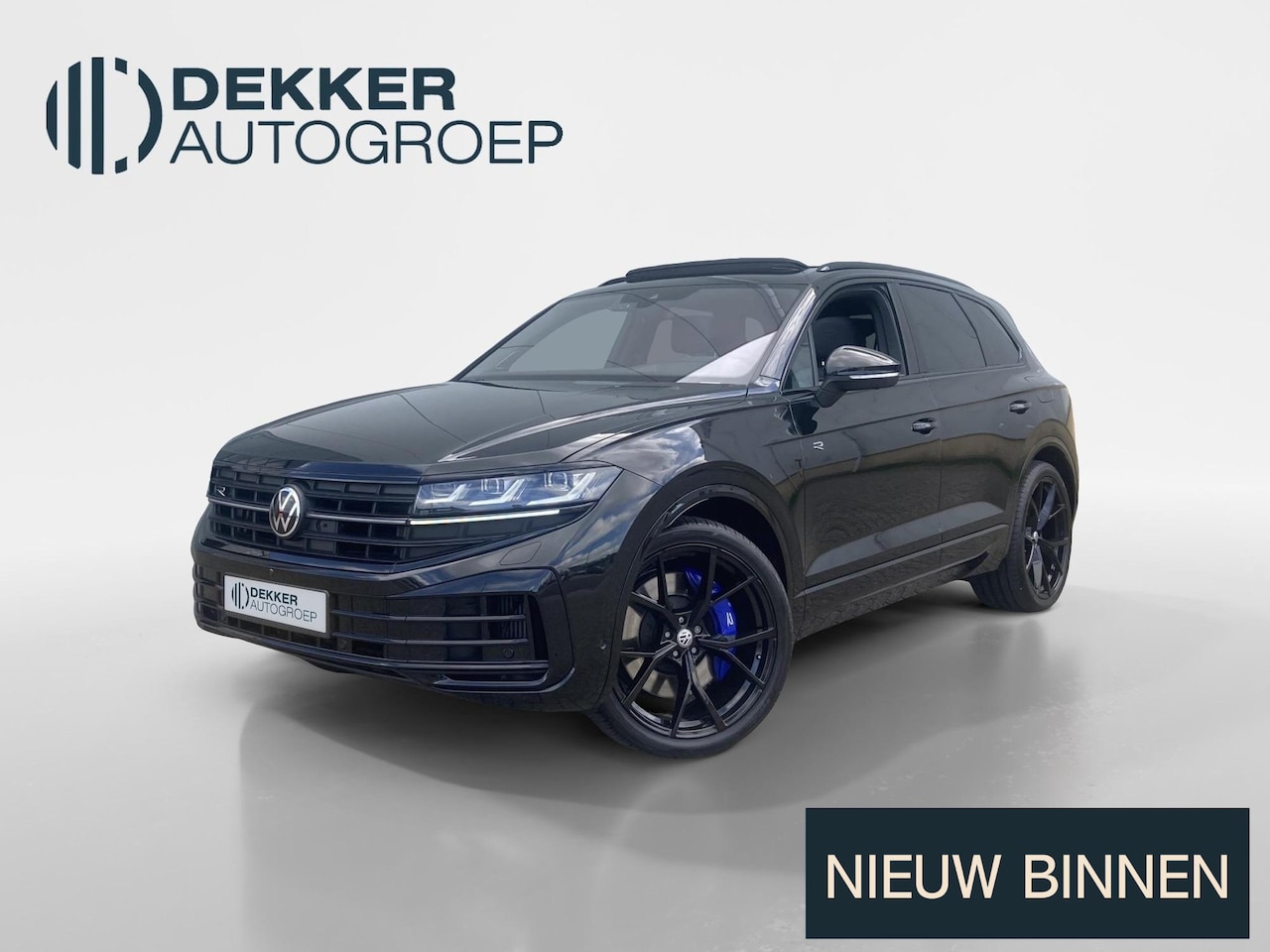 Volkswagen Touareg - 3.0 TSi eHybrid 4MOTION R Panoramadak - Lederen bekleding - Rondomzicht Camera - Elektrisc - AutoWereld.nl