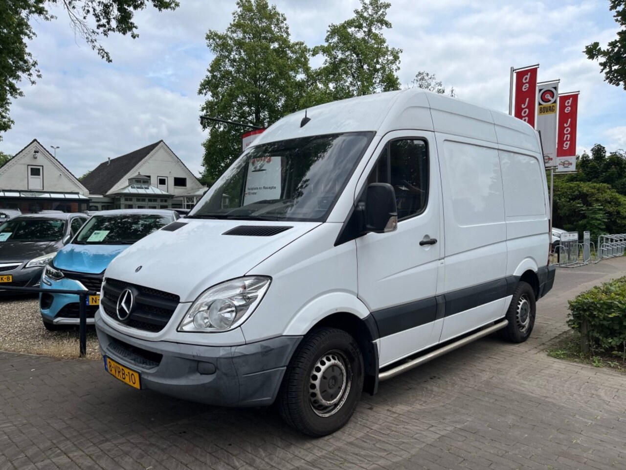 Mercedes-Benz Sprinter - 310 2.2 CDI 325 HD 3-PERSOONS / LAADKLEP / CAMERA / ELEK. RAMEN / RADIO-CD - AutoWereld.nl