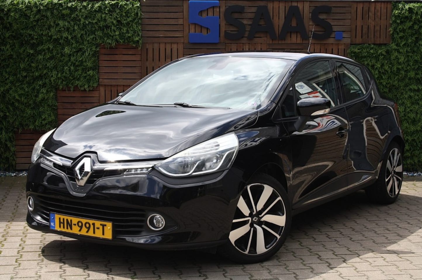 Renault Clio - 0.9 TCe / Camera / Airco / Cruise / LM Velgen - AutoWereld.nl