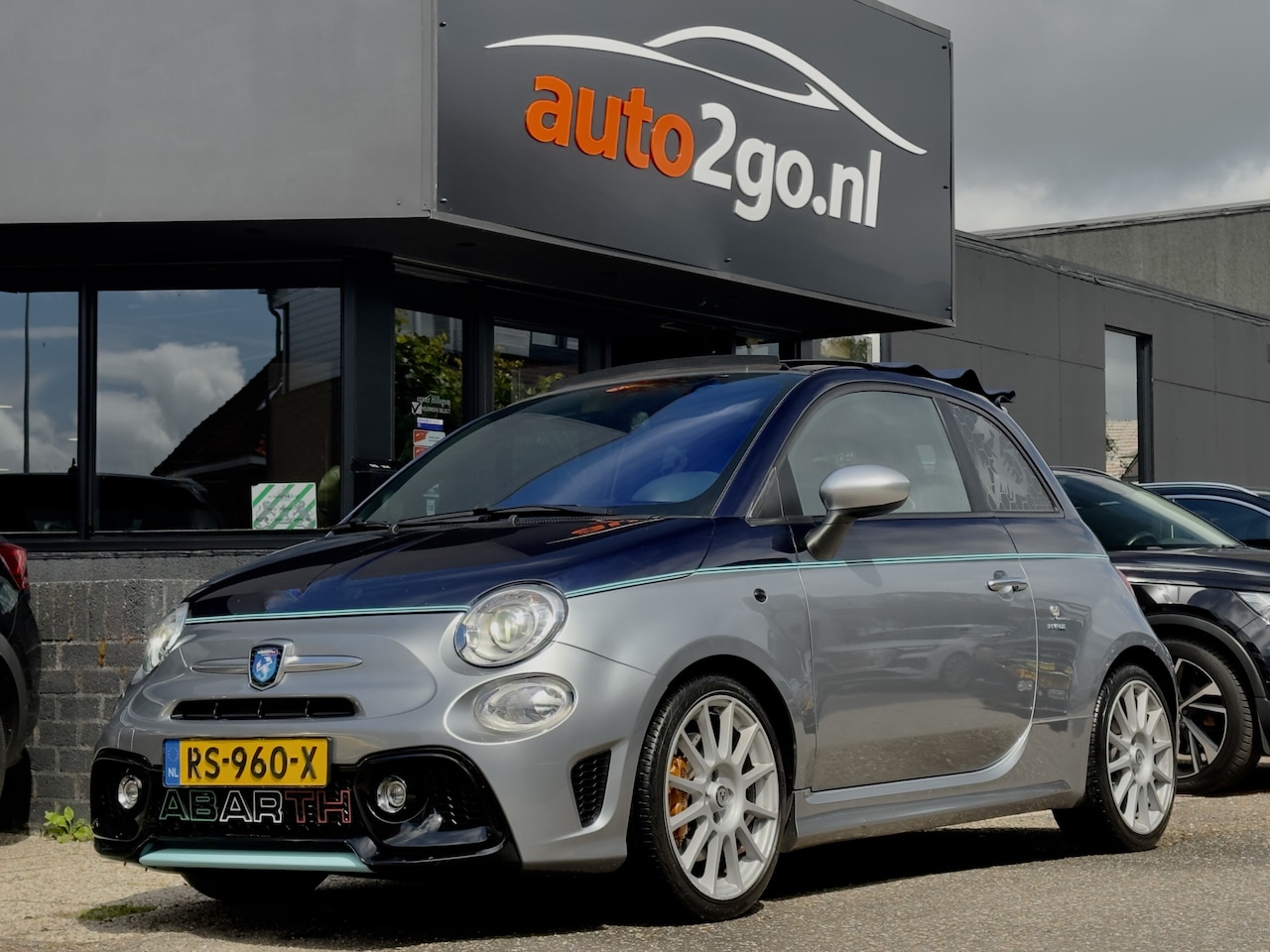 Fiat 500 C - CABRIO 1.4 T-JET AUT5 ABARTH 695 RIVALE 180PK SPORTLEDER NAVI CAMERA LED LMV PDC - AutoWereld.nl