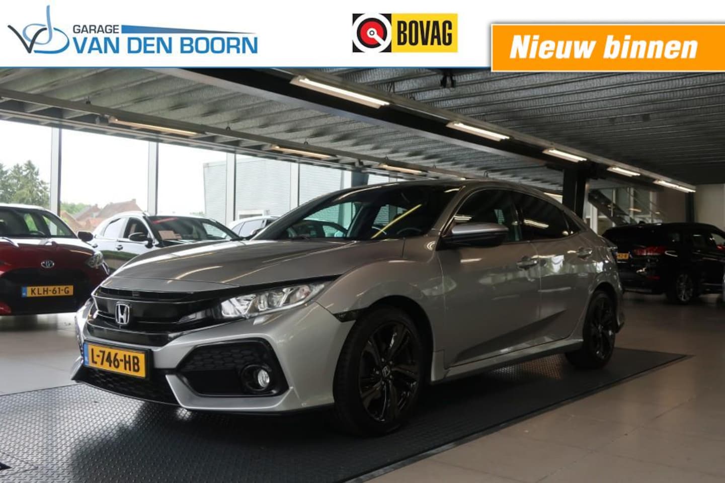 Honda Civic - 1.0 i-VTEC, Stoelverwarming, CarPlay/Android, Navigatie systeem etc. - AutoWereld.nl