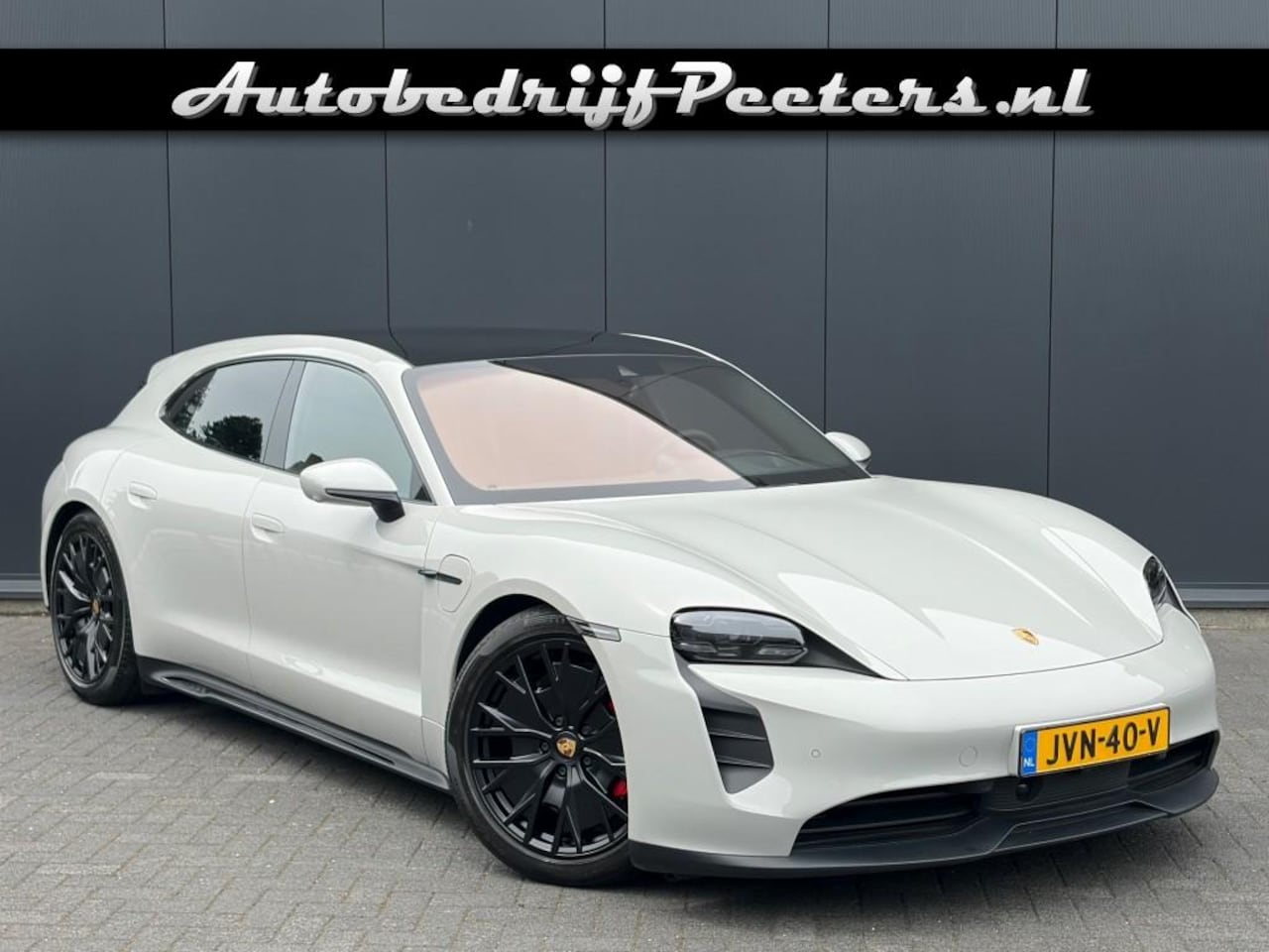 Porsche Taycan Sport Turismo - GTS 93kWh Chrono Pano ACC BOSE HUD 18v-Stoel Matrix Camera - AutoWereld.nl