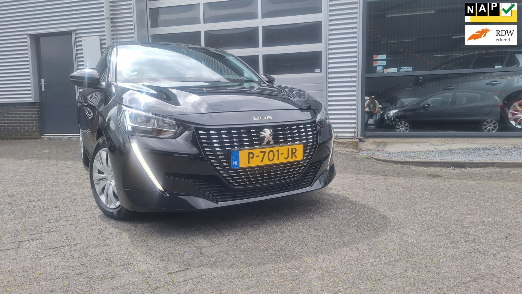 Peugeot 208 - 1.2 PureTech Active*Navigatie/Cv/Cruise/Nl Auto - AutoWereld.nl